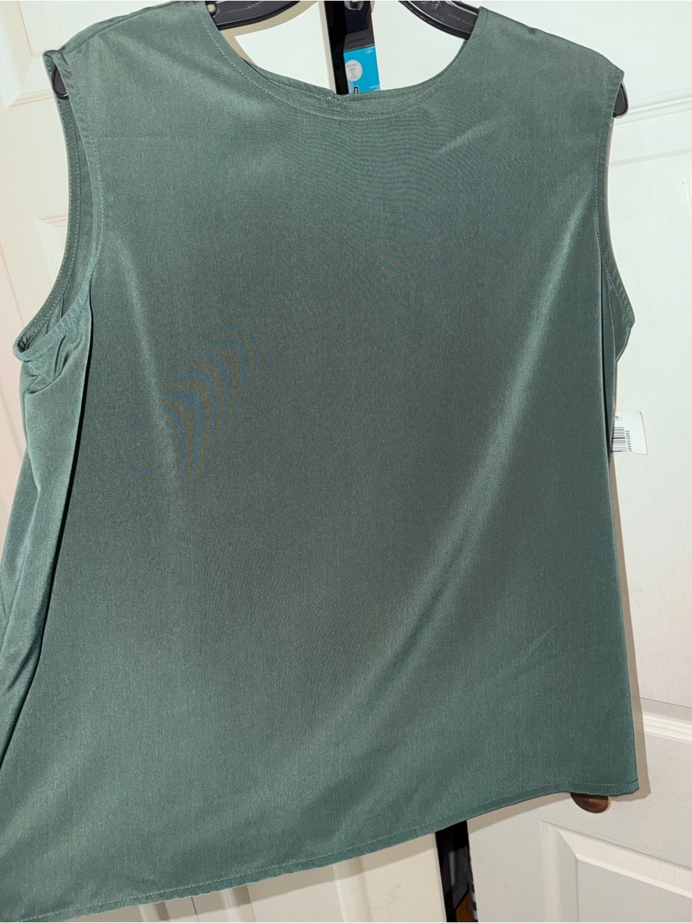 Sleeveless -Women's Top in Dusty Green